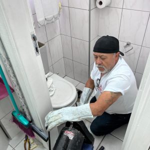 Desentupidora de Vaso Sanitário